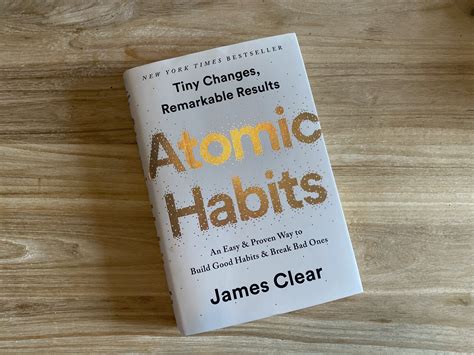  Atomic Habits: Tiny Changes, Remarkable Results - Ontdek de Kunst van Continue Verbetering